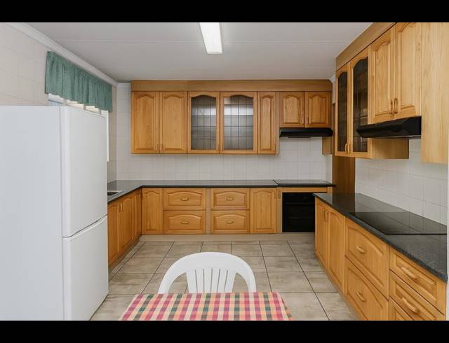 5 BEDROOM HOUSE FOR SALE IN WIERDA PARK